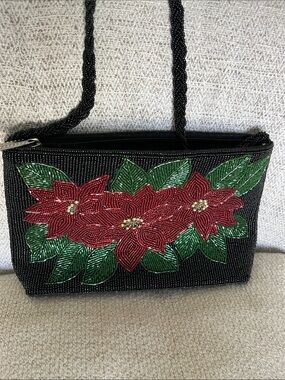 VTG Beaded poinsettia floral purse
Double sided Holiday Winter Christmas